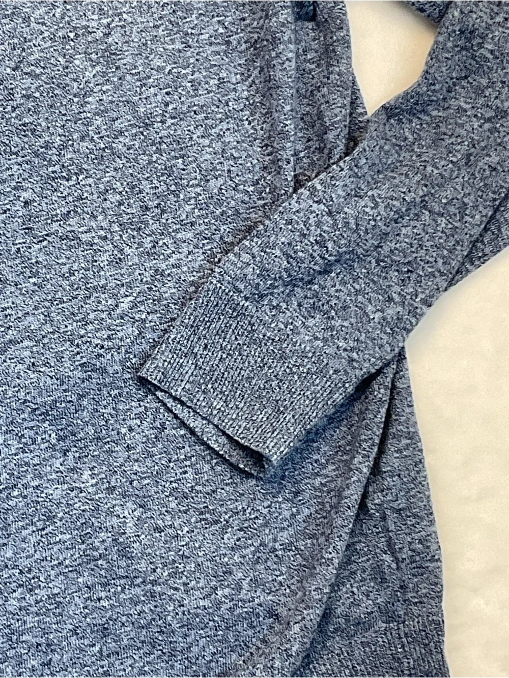 Old Navy Men's Crewneck Sweater - Heather Navy